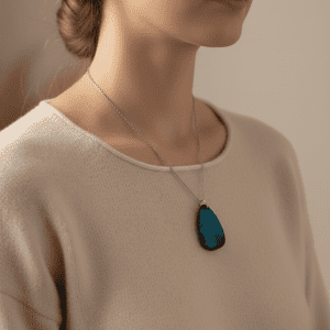Handcrafted Teardrop Resin Necklace: Dynamic Aqua Blue to Emerald Green Chroma Shift